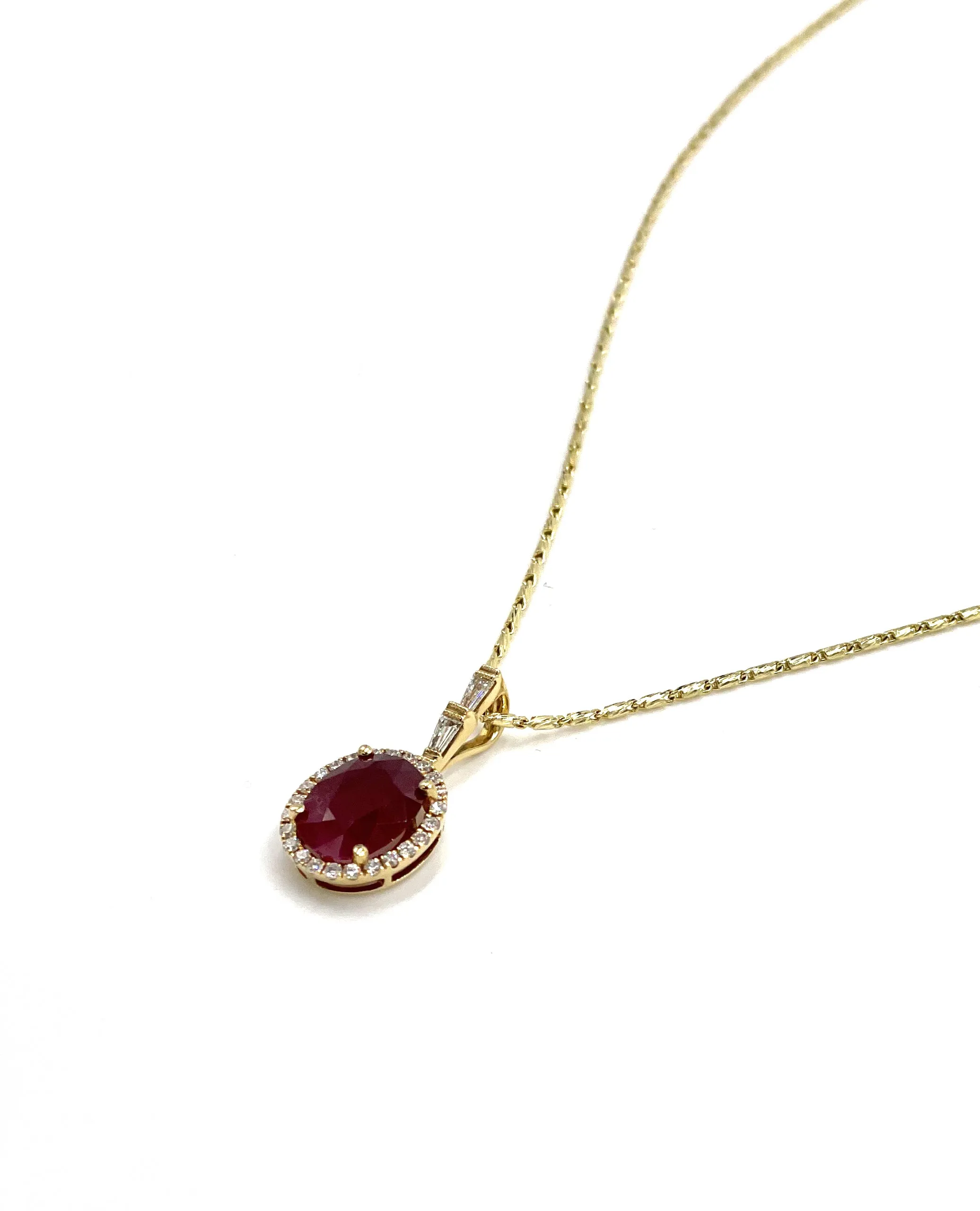 18K Yellow Gold Ruby Pendant