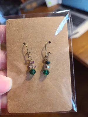 3-Tier Earrings with Green and Gray Beads, French