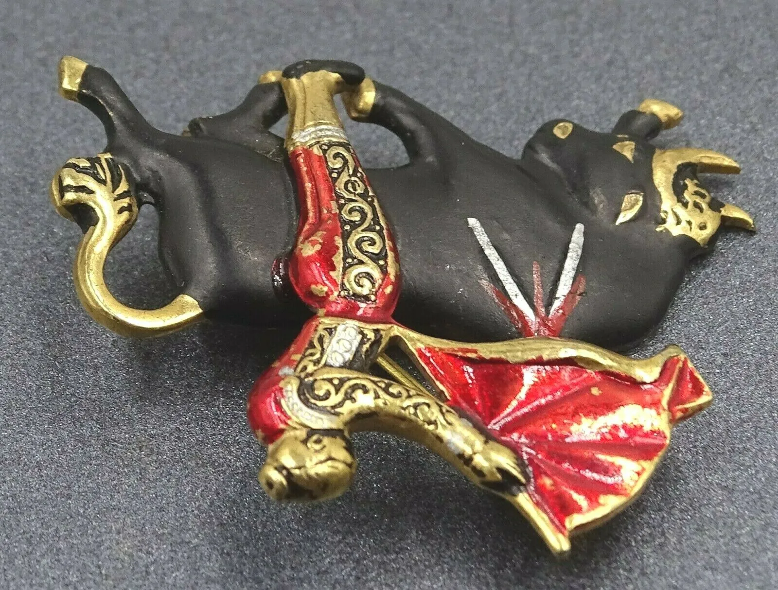 Bull Fighting Enamel & Gold Toned Vintage Brooch