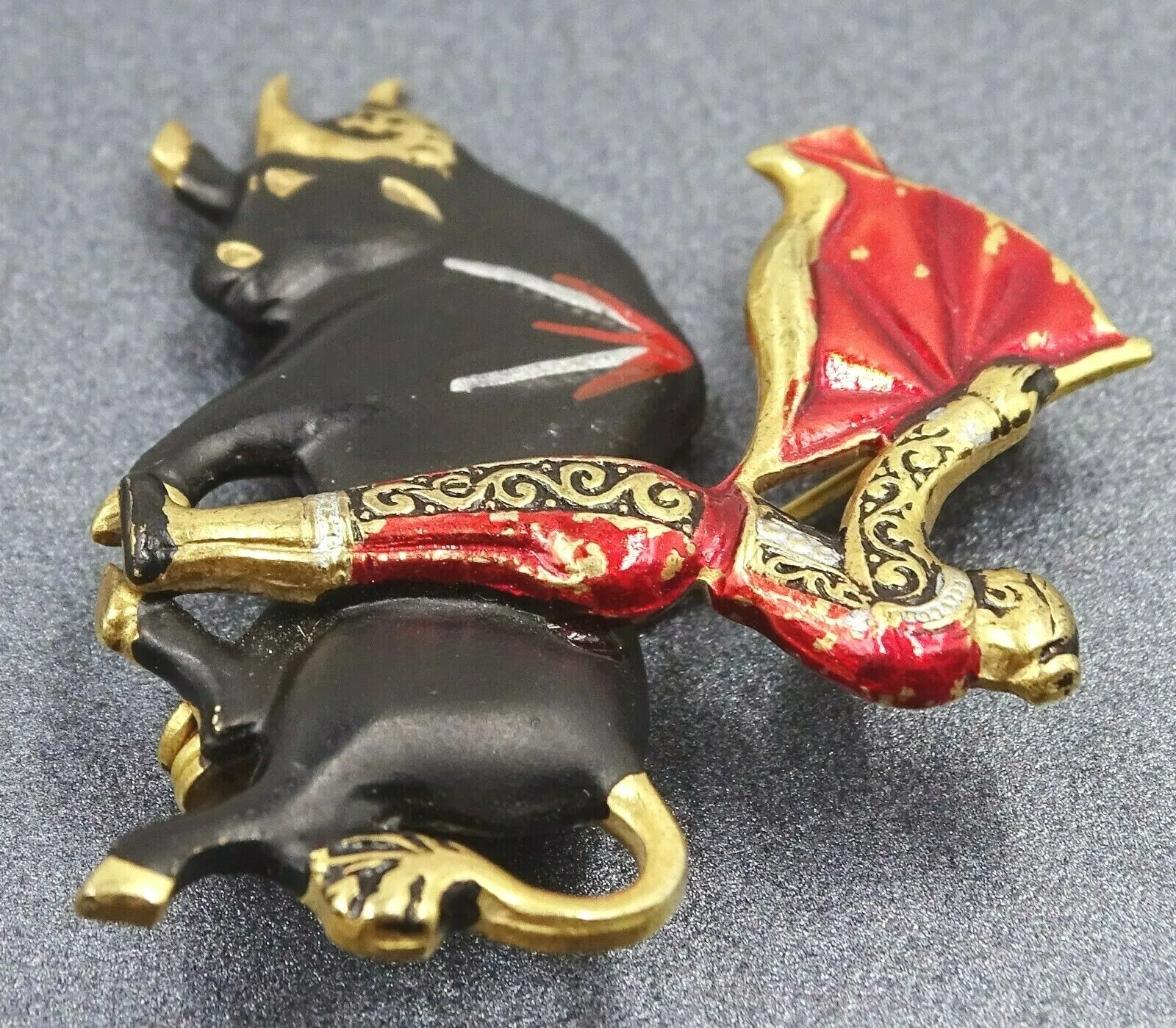 Bull Fighting Enamel & Gold Toned Vintage Brooch