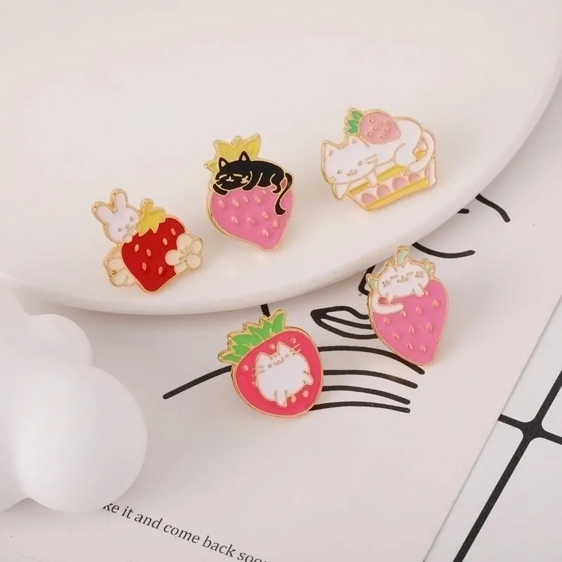 Cartoon Style Pin Animal Strawberry Alloy Enamel Unisex Brooches