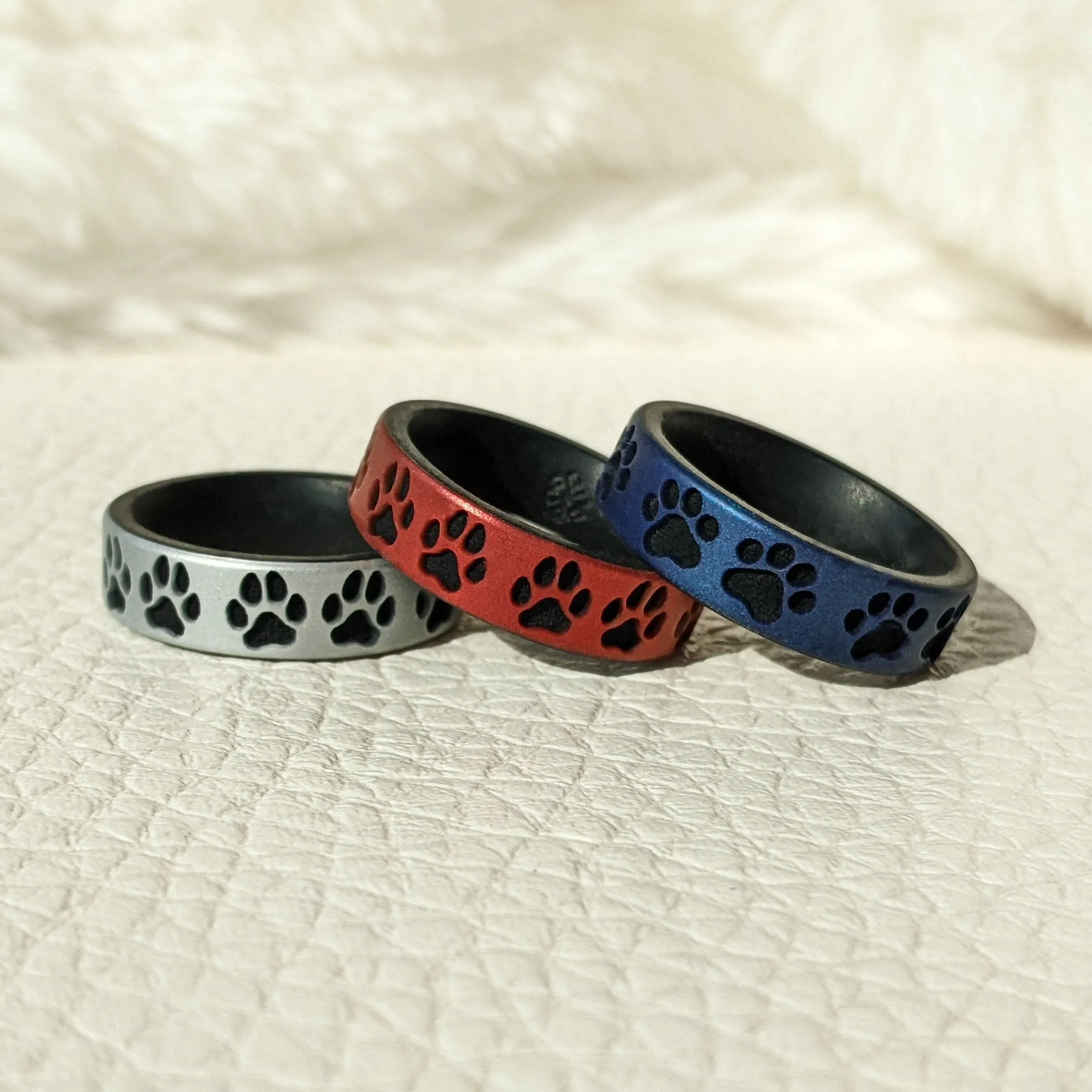 Cat Paw Print Silicone Wedding Ring - Engraved Dual Layer