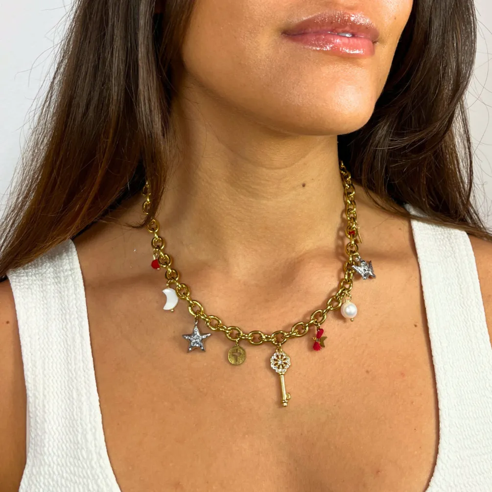 Charm Pia Luz Necklace