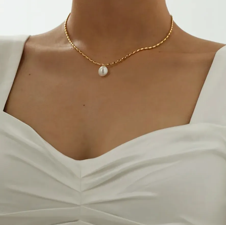 Classic Pearl Bead Necklace