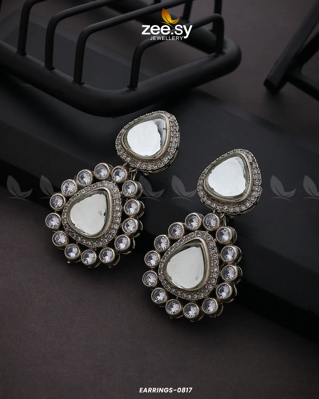 EARRINGS-0817