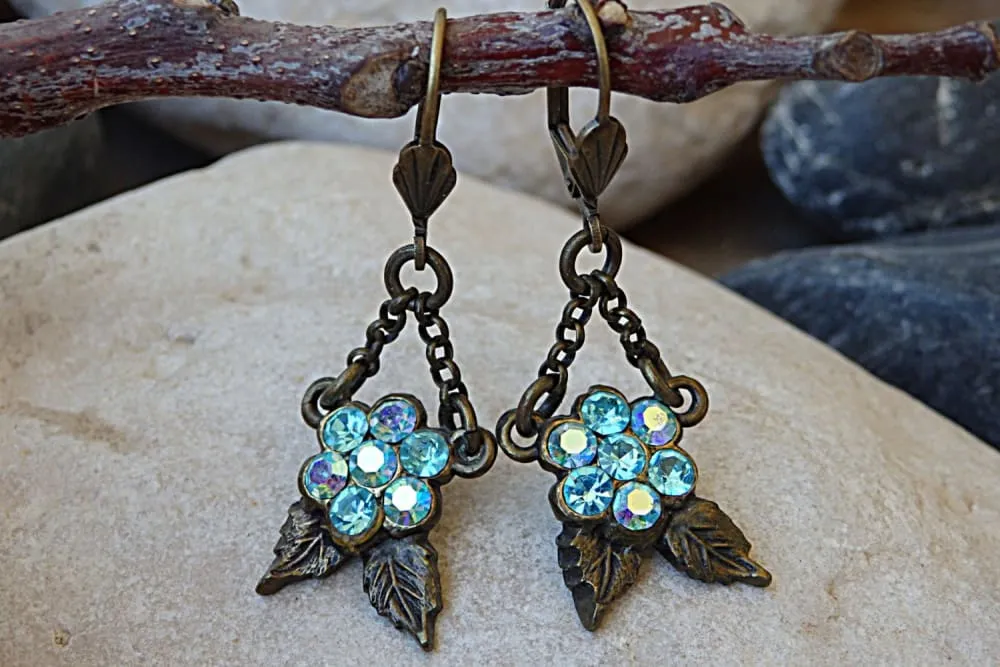 Leaf turquoise earrings