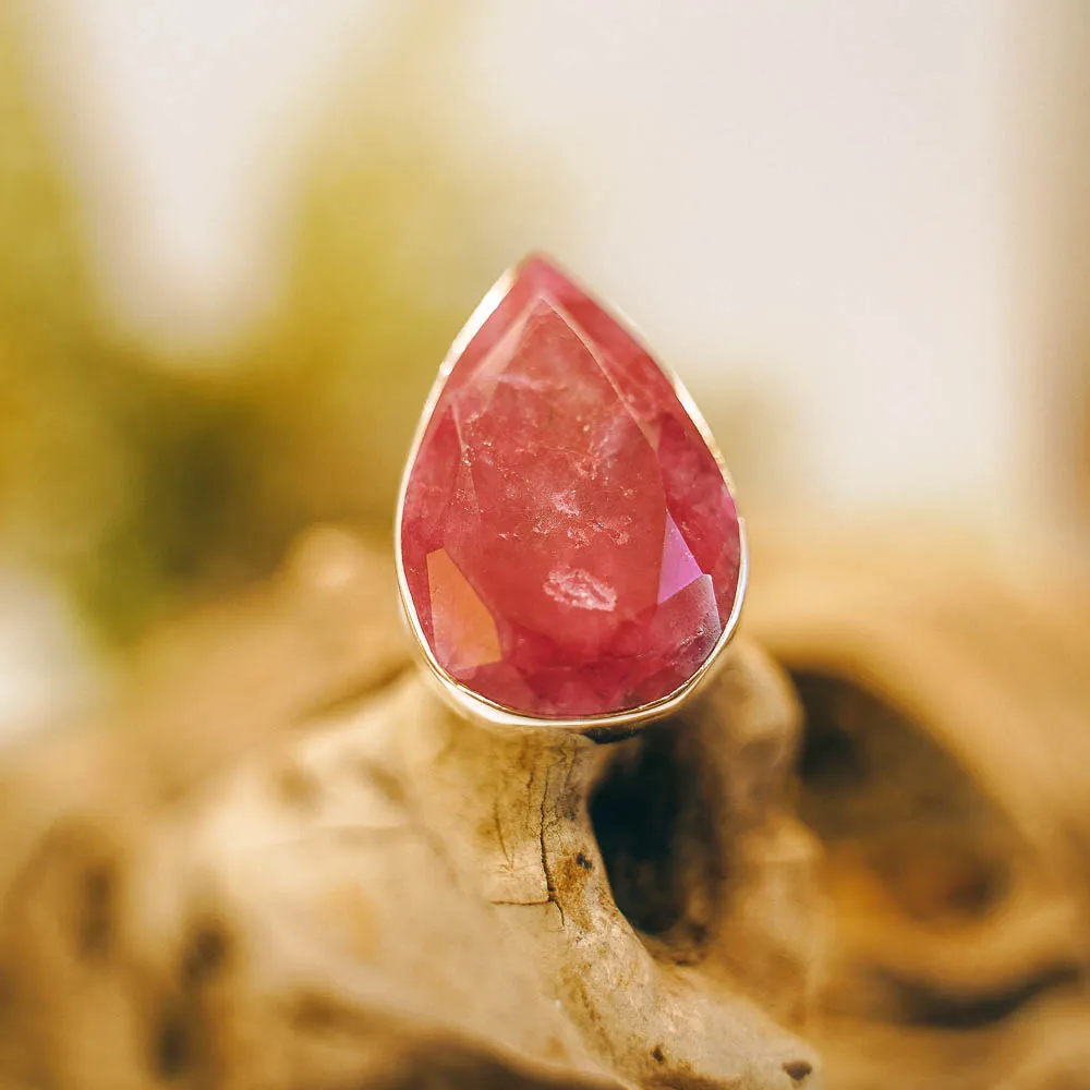 Peres Ruby Teardrop Unique Cutstone Tear Sterling Silver Ring