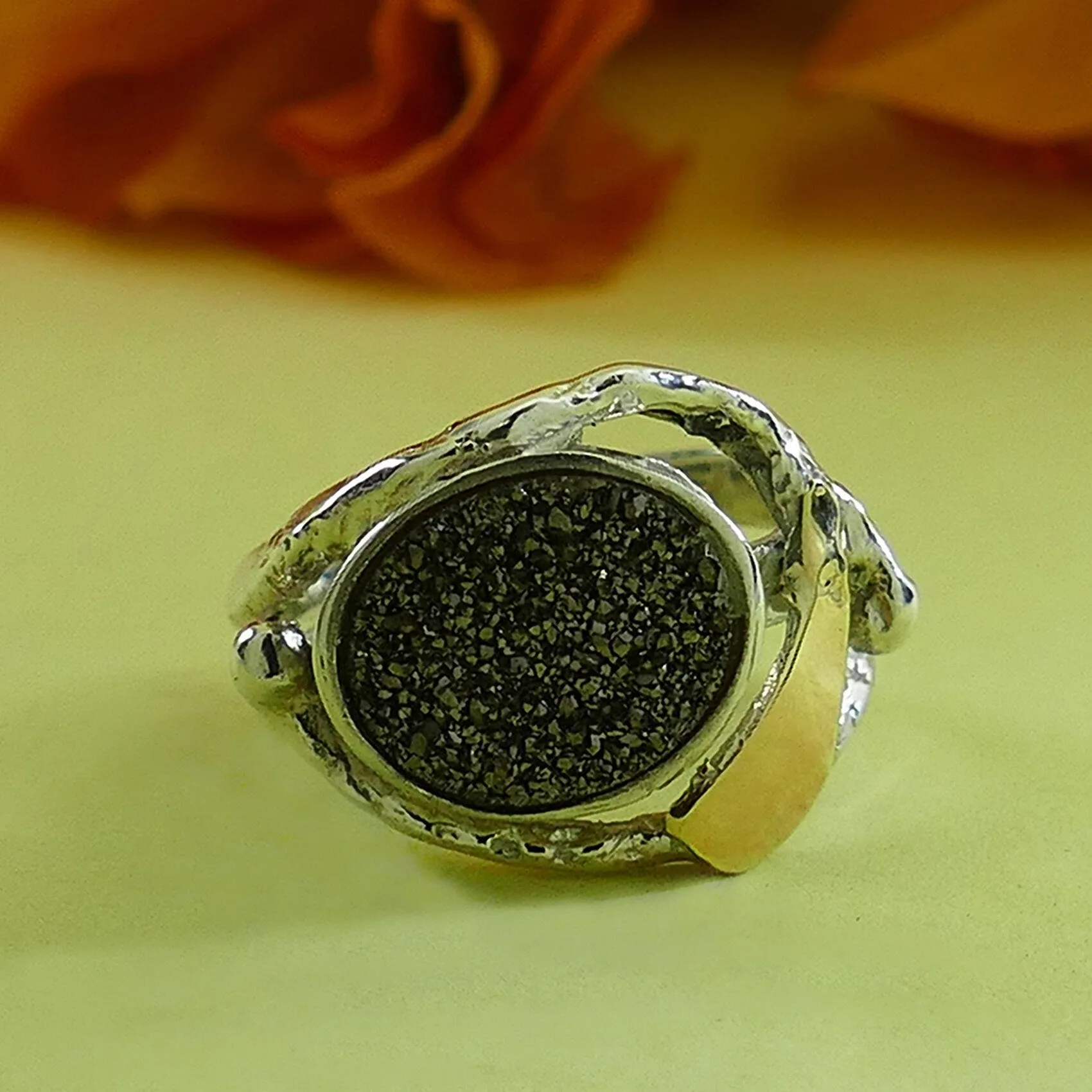 Unique Gray Druzy Quartz Two Tone Ring 925 Silver and Solid 9 karat Yellow Gold